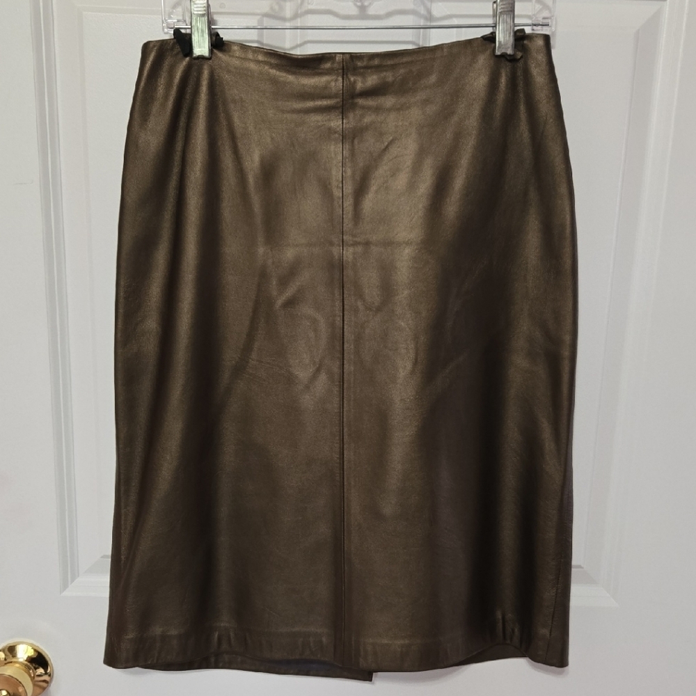 Elegant Bronze Leather Skirt